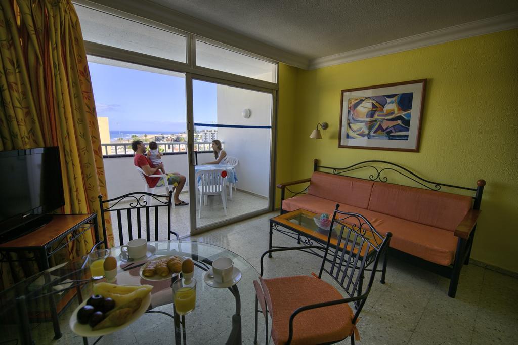 Apartamentos Amazonas Playa del Ingles  Dış mekan fotoğraf